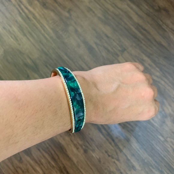 Ann Taylor tortoiseshell print cuff bracelet - Picture 11 of 12